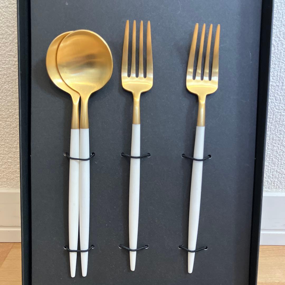 Cutipol カトラリーセット ホワイト ゴールド
