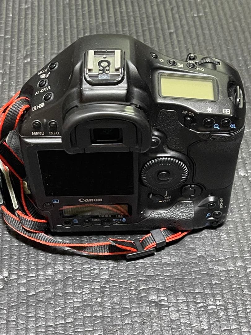 Canon EOS-1D Mark IV ショット数88601 おまけ付
