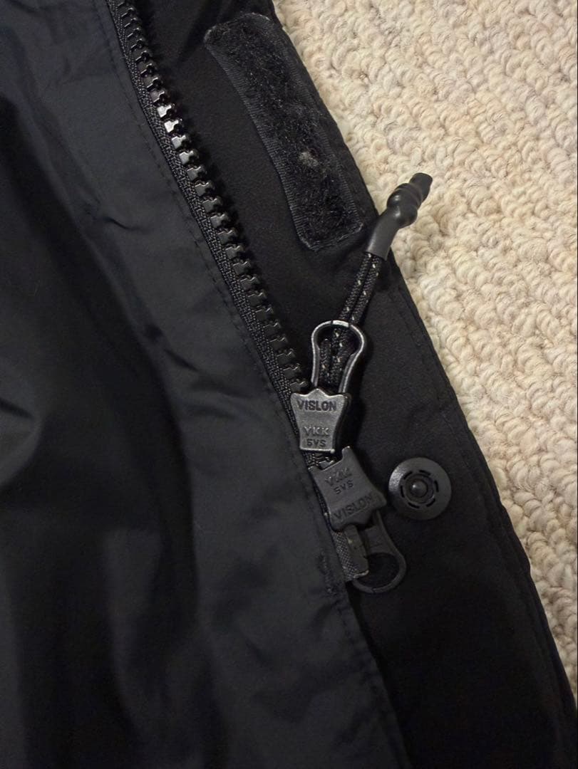 日本未入荷　海外限定　ノースフェイス　ロングダウンコート　DRYVENT 黒