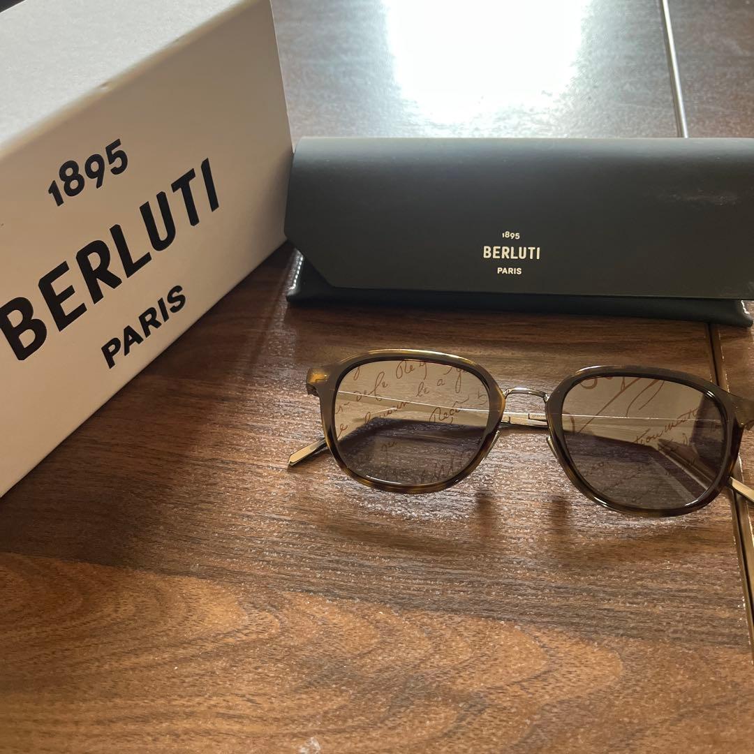 BERLUTI サングラス ケース付き