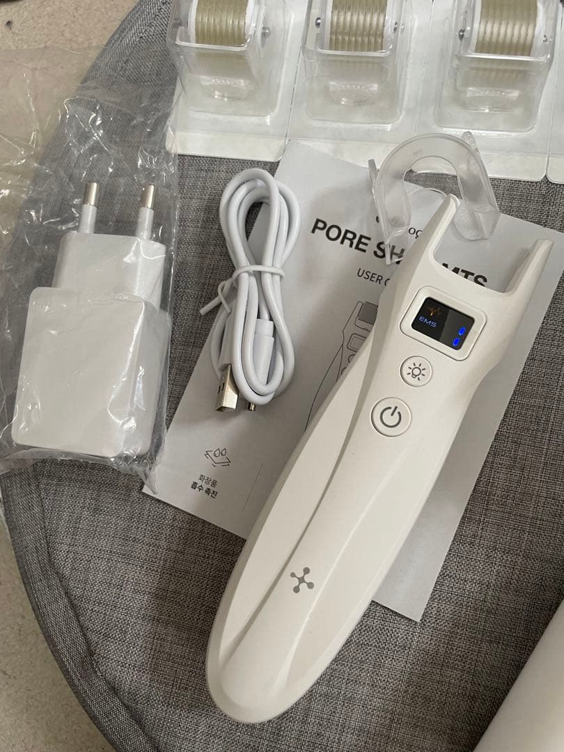 【早い者勝ち】Cellology Pore Shot MTS 美容器