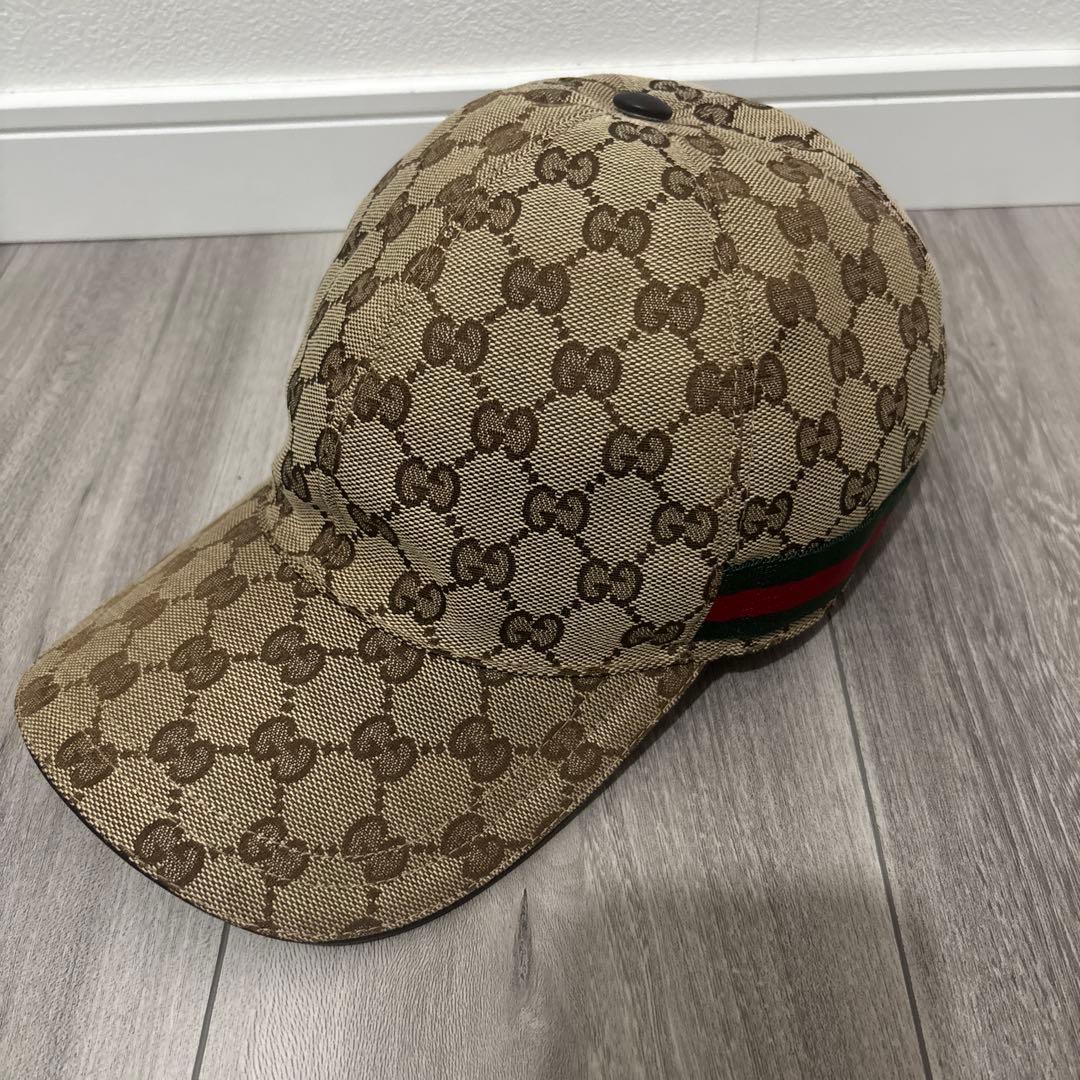 GUCCI ベースボールキャップ