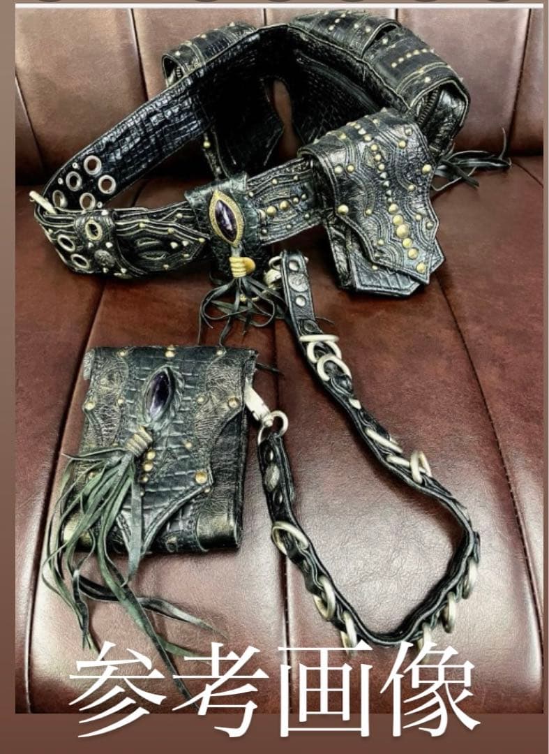 KMR I I ケムリ　ブラックレザー ウォレットチェーン スタッズ付き