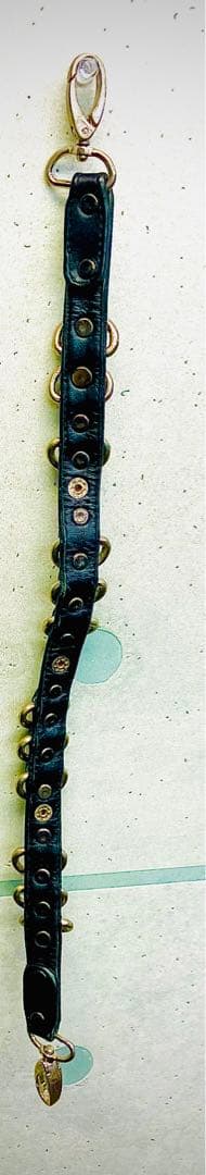 KMR I I ケムリ　ブラックレザー ウォレットチェーン スタッズ付き