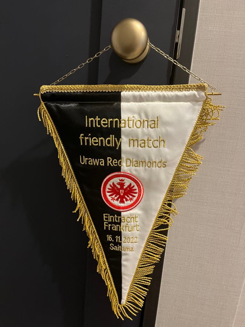 値下げ　フランクフルト　ペナント　限定品　ブンデスリーガ　長谷部誠