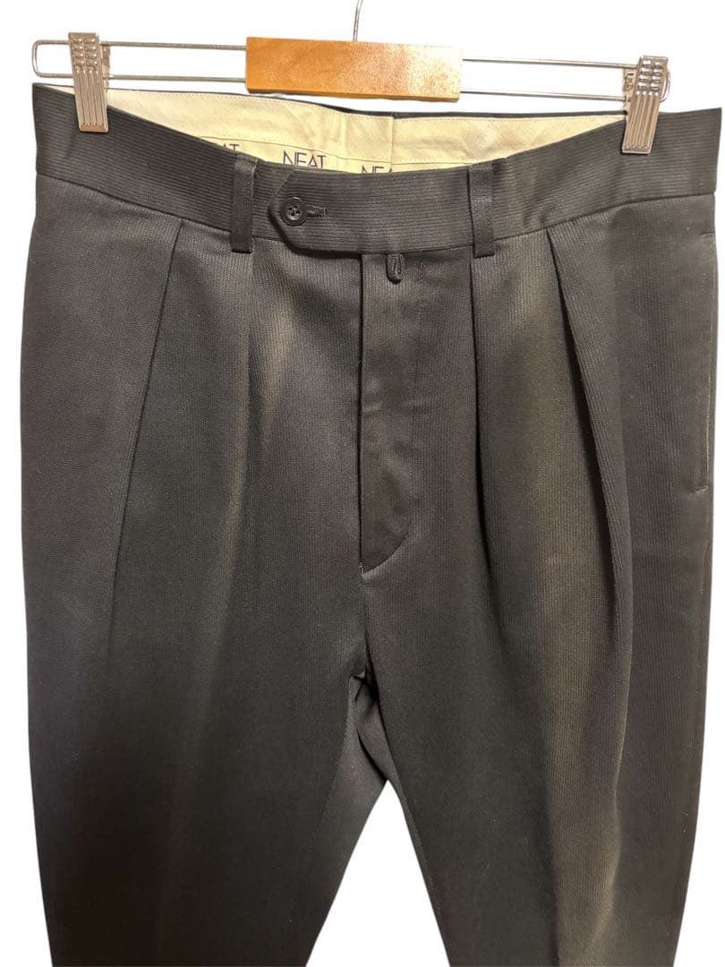 パンツ NEAT COTTON PIQUE TAPERED 46