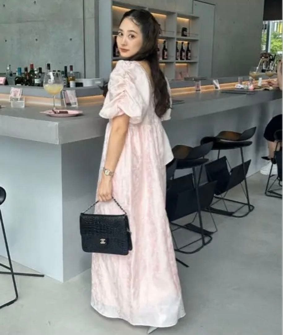 アンドレスドANDRESD バブルスリーブジャガードドレス