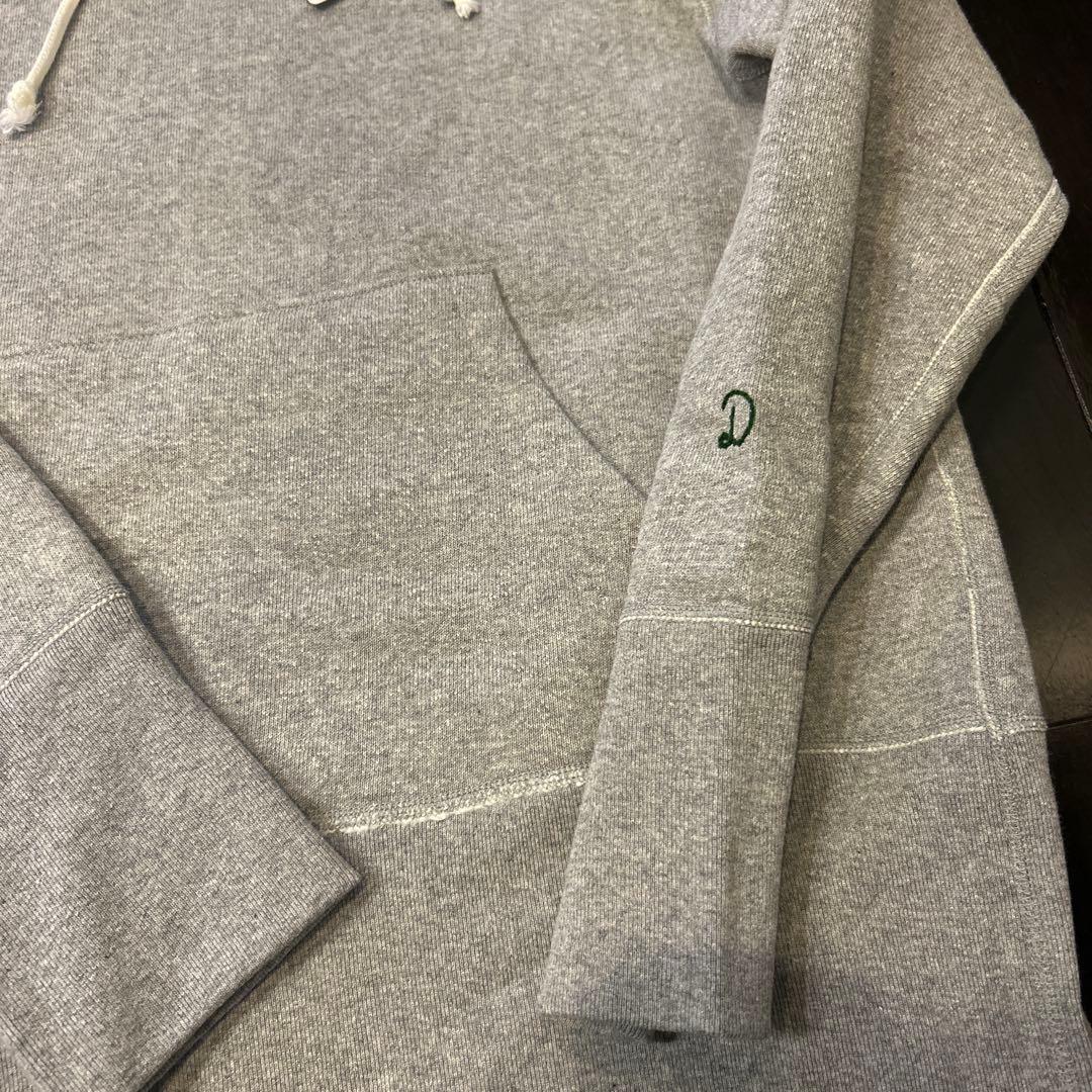 【新品】タグあり　ドレステリア　デキシー吊裏毛パーカーLサイズ