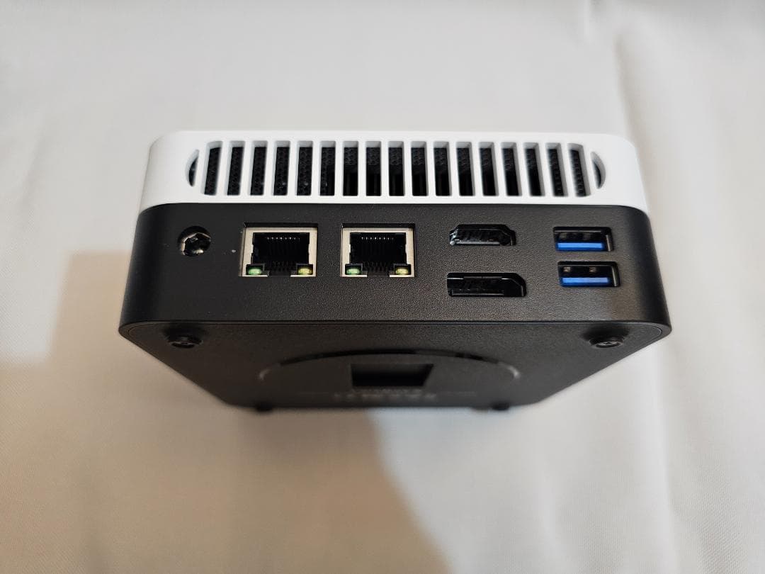 ほぼ未使用　ミニPC N100 CHUWI LarkBox X