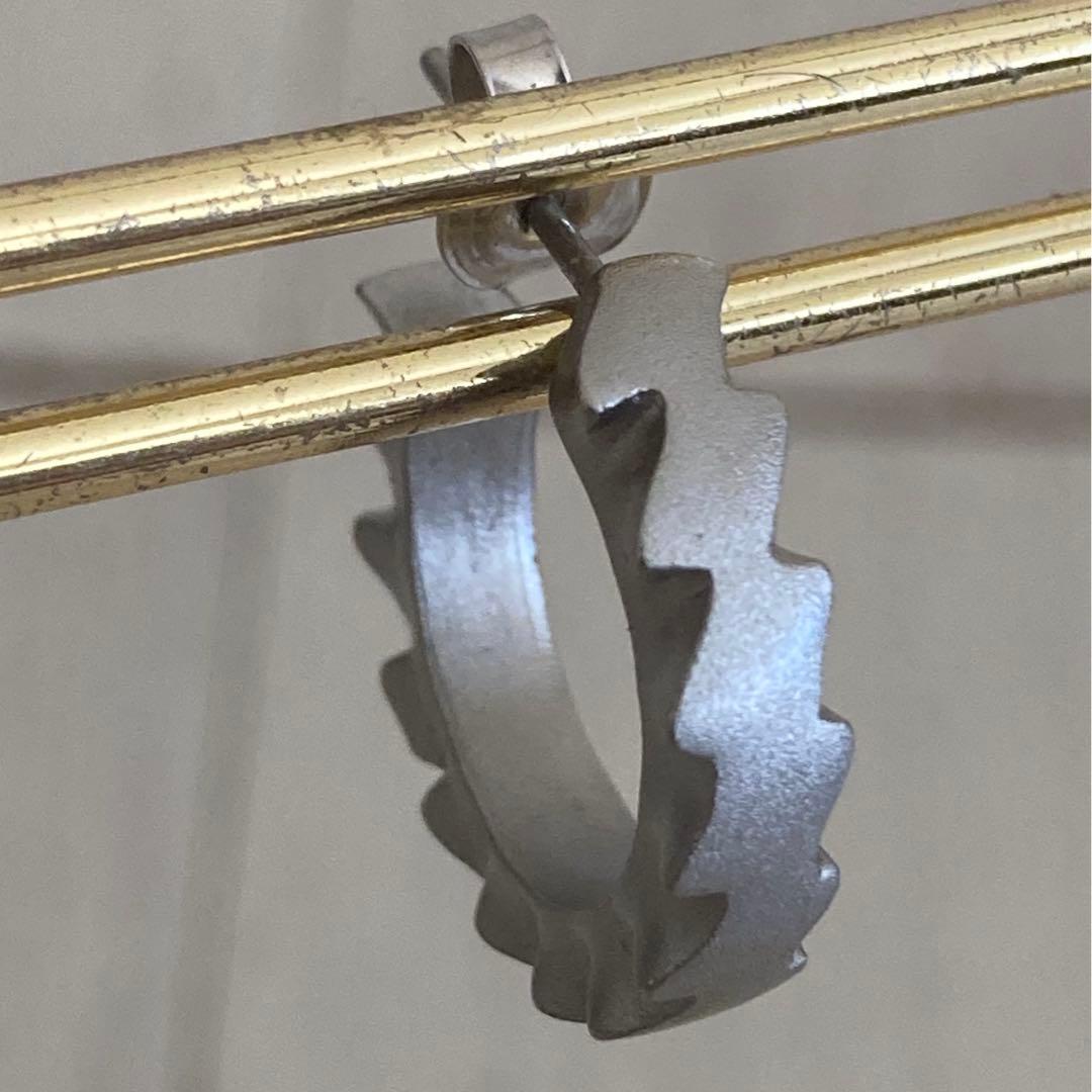 CHANEL シャネル フープピアス ココマーク 片方のみ 99P