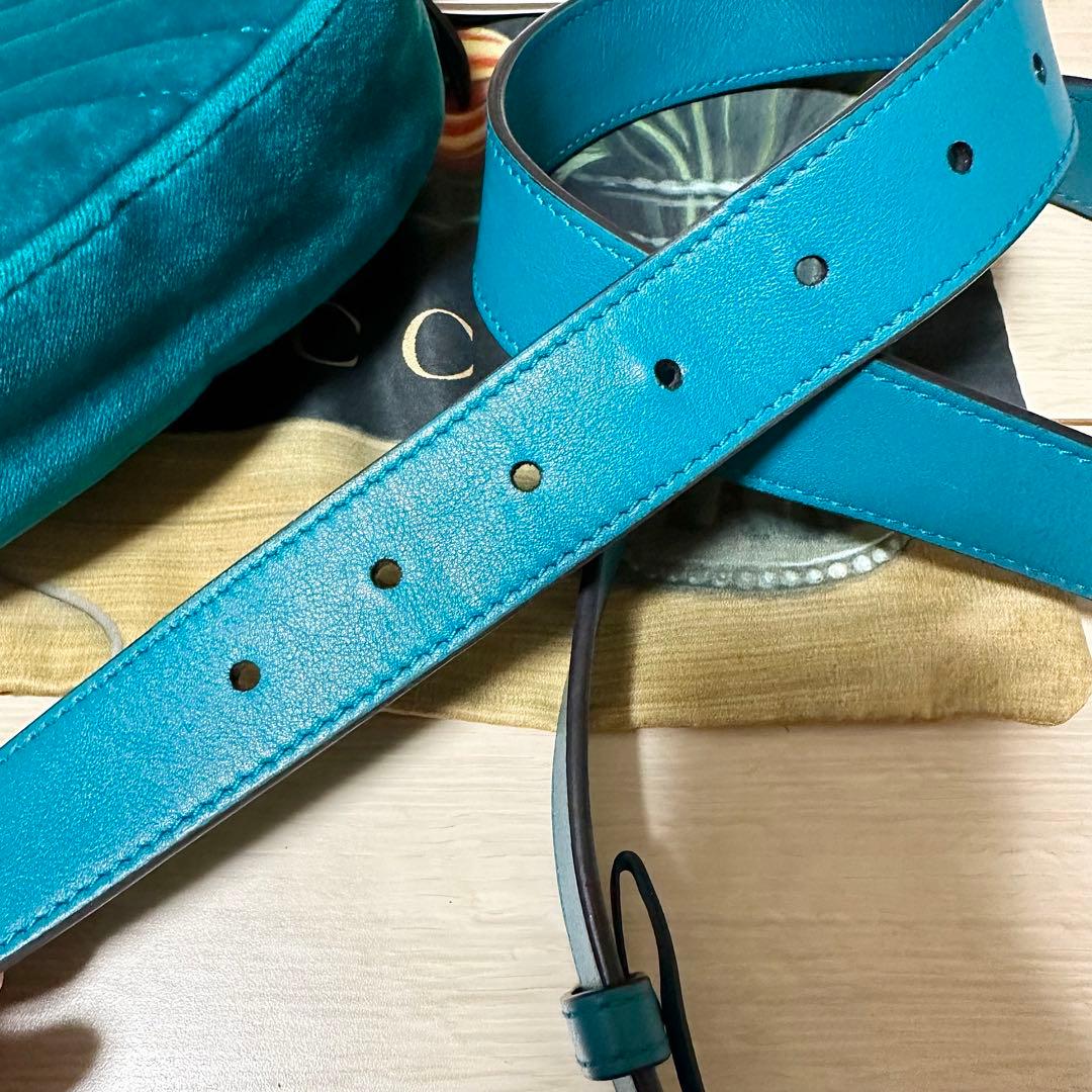 GUCCI　ベルトバッグ　グッチ　GGマーモント　ベルベット　グリーン