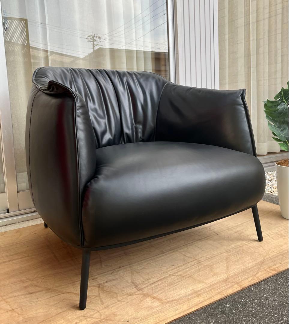 モダンスタイル　ラウンジチェア　② 本革張り　ミッドセンチュリー　シングルソファ