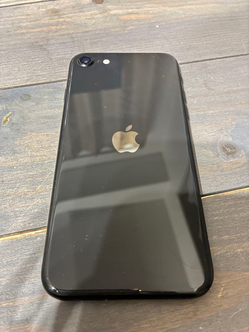 iPhone SE 第二世代ブラック 本体
