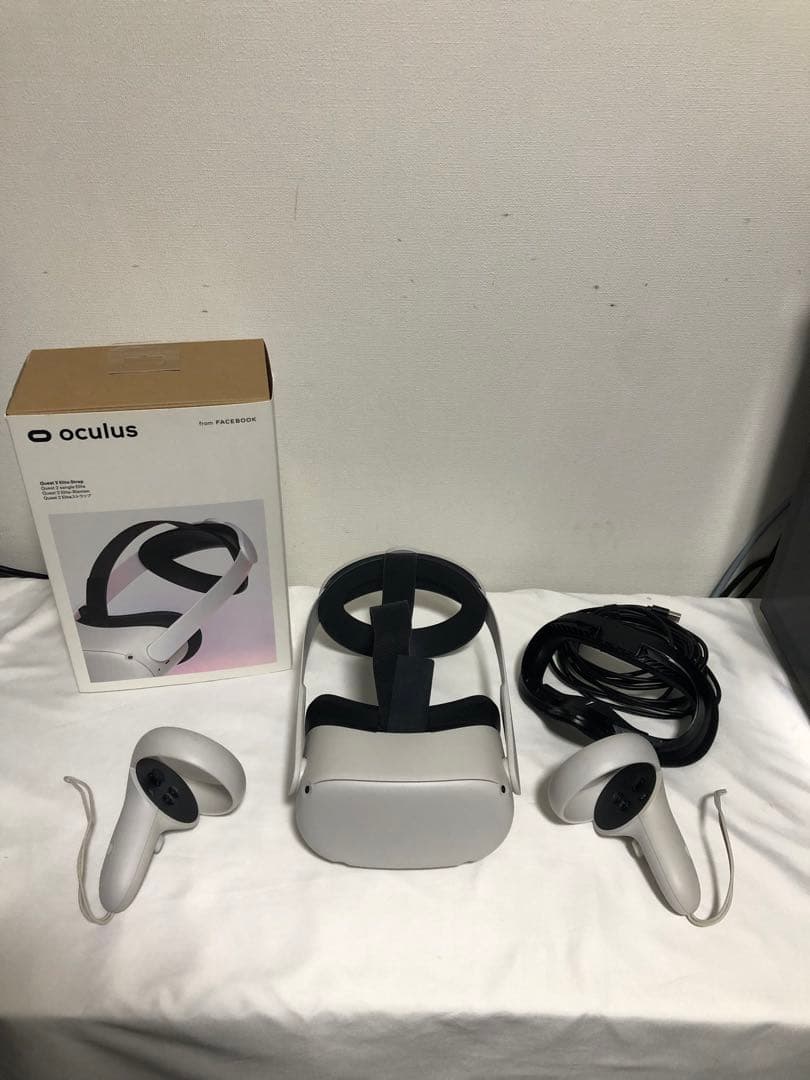  Quest 2 VRヘッドセット　純正エリートストラップ付き