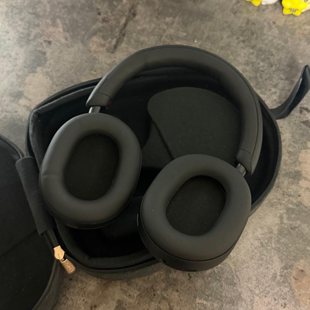 SONY WH1000XM5 ブラック