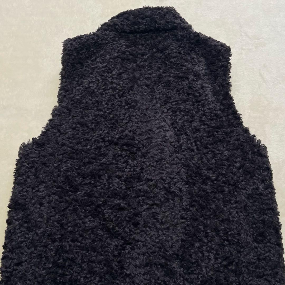 【未使用に近い】 スリードッツ　プードルボア　テーラードベスト　人気完売色