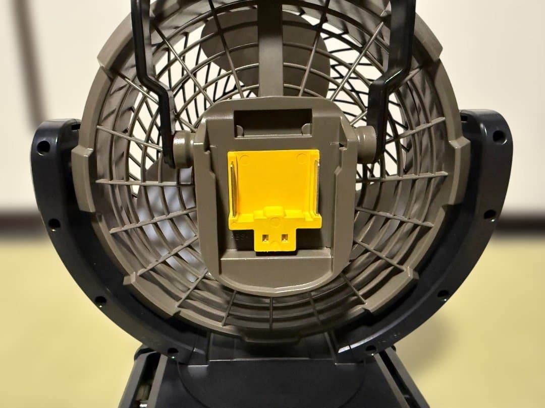 未使用品  peak フィールドファン MKT-102