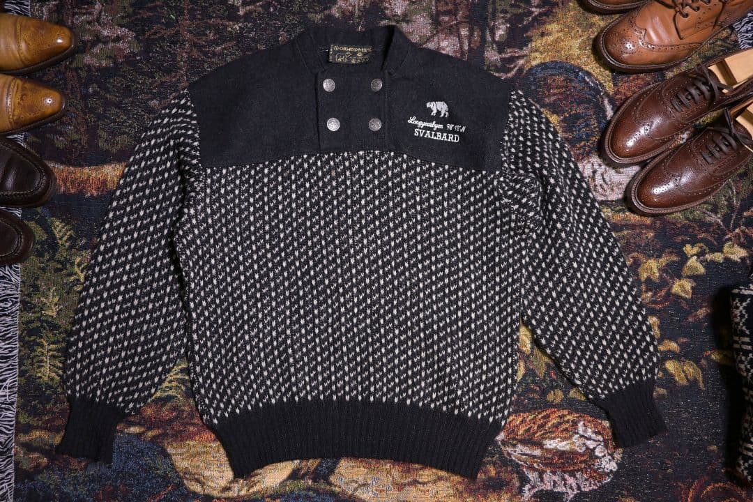 専用SPECIALs Black Birdseye Knit in Norway