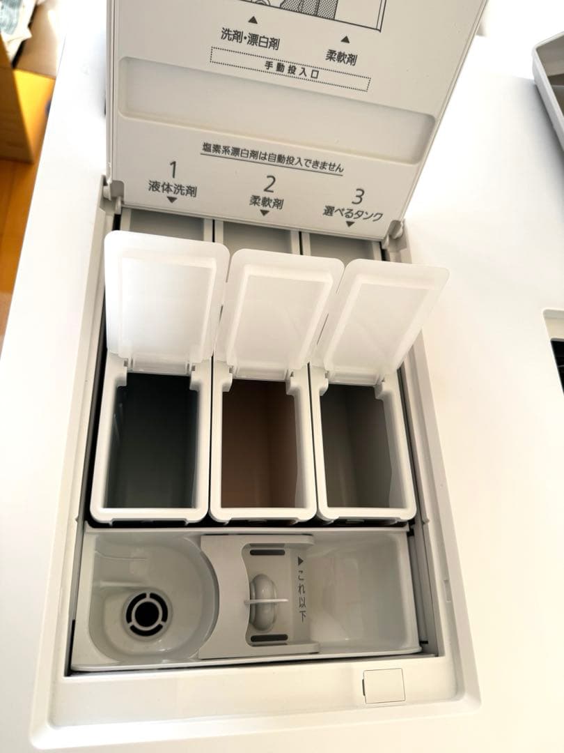 美品 パナソニック ドラム式洗濯乾燥機 NA-LX127DR-W[2025年製]