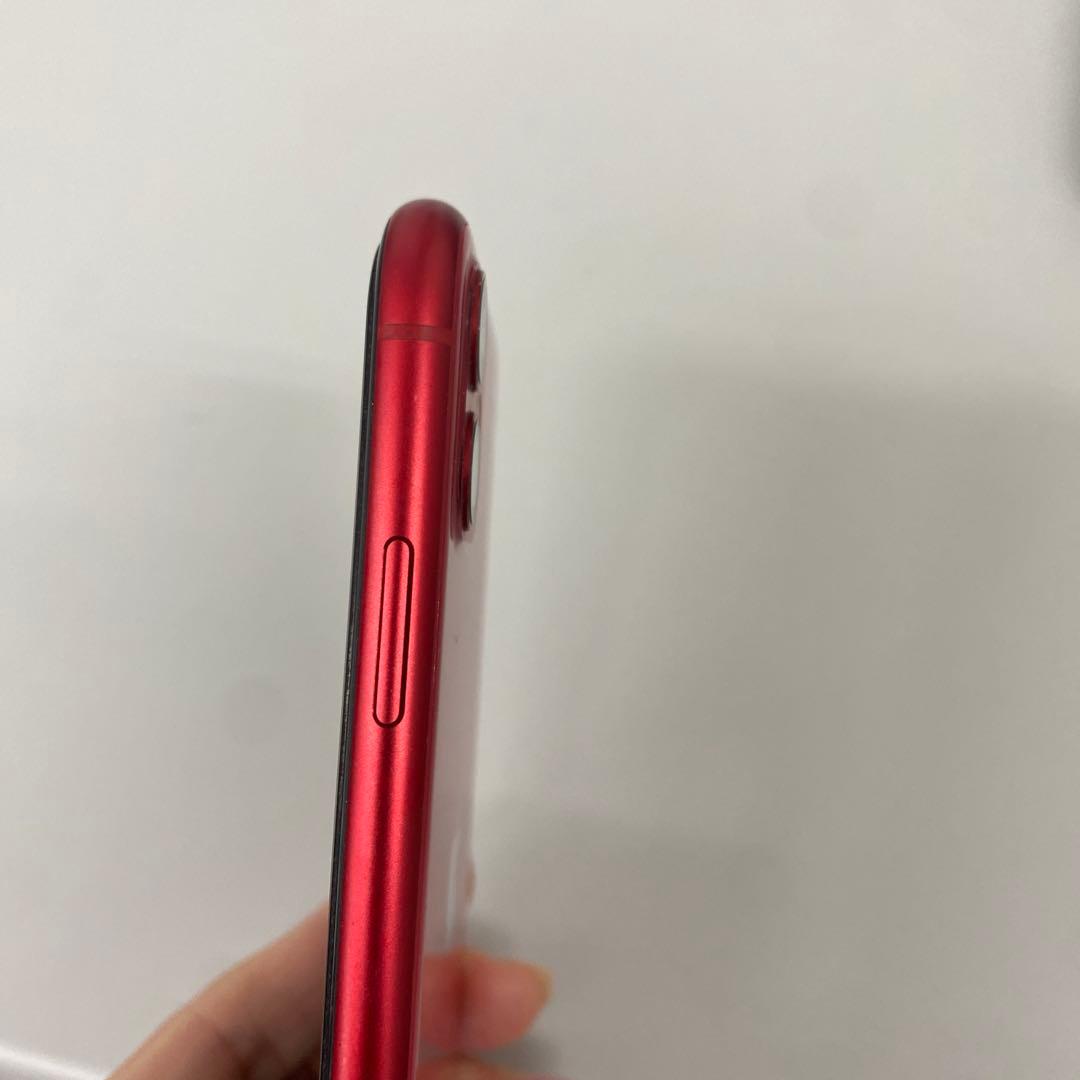 Apple iPhone 11 (PRODUCT Red) 本体