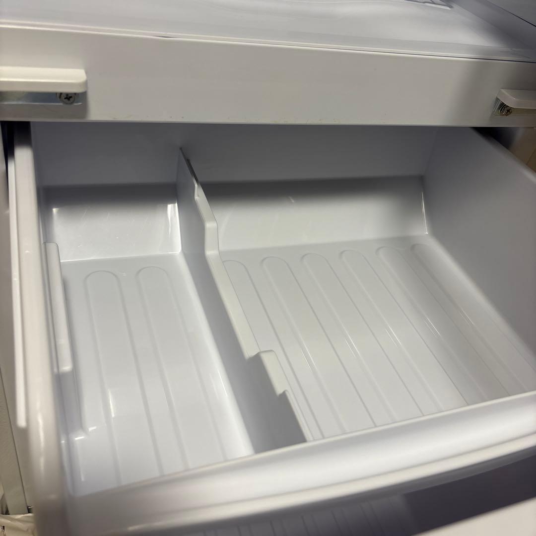 SHARP SJ-D14E-W 冷蔵庫　一人暮らし　ホワイト