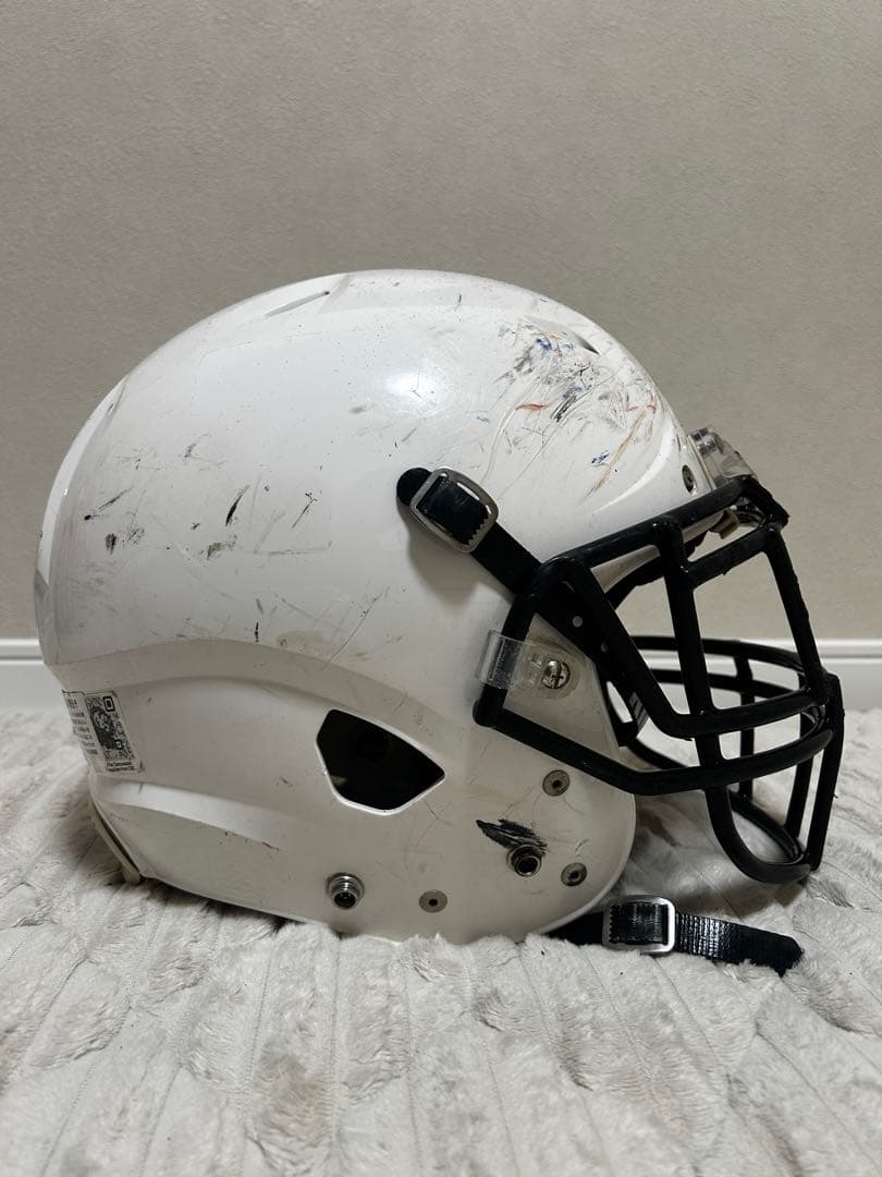 Schutt アメリカンフットボールヘルメット