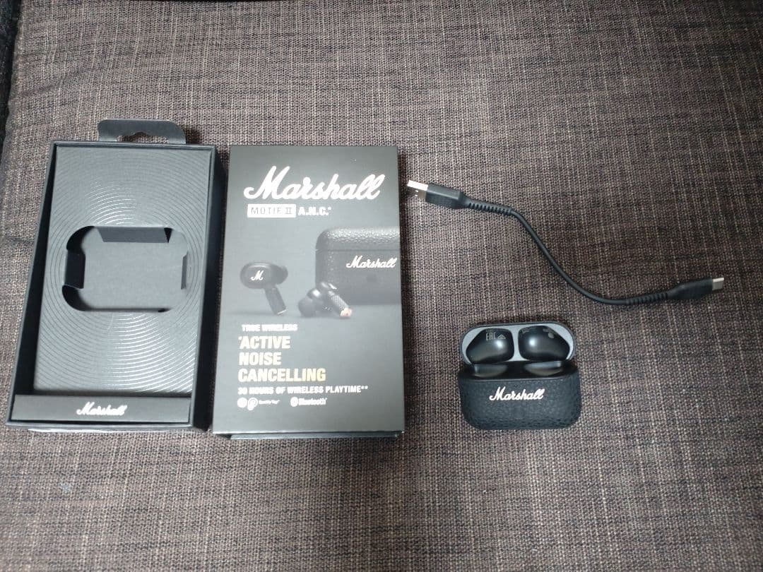 ワイヤレスイヤホン MOTIF II A.N.C イヤホンケース ブラック