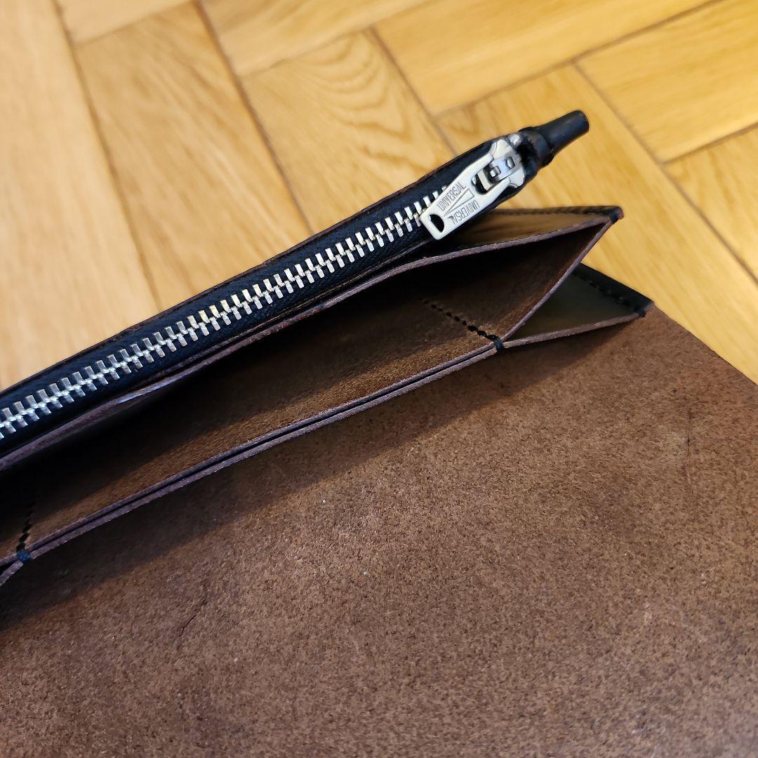 トラッカーウォレット　クロムエクセル　レザー　ブラック　長財布　茶芯