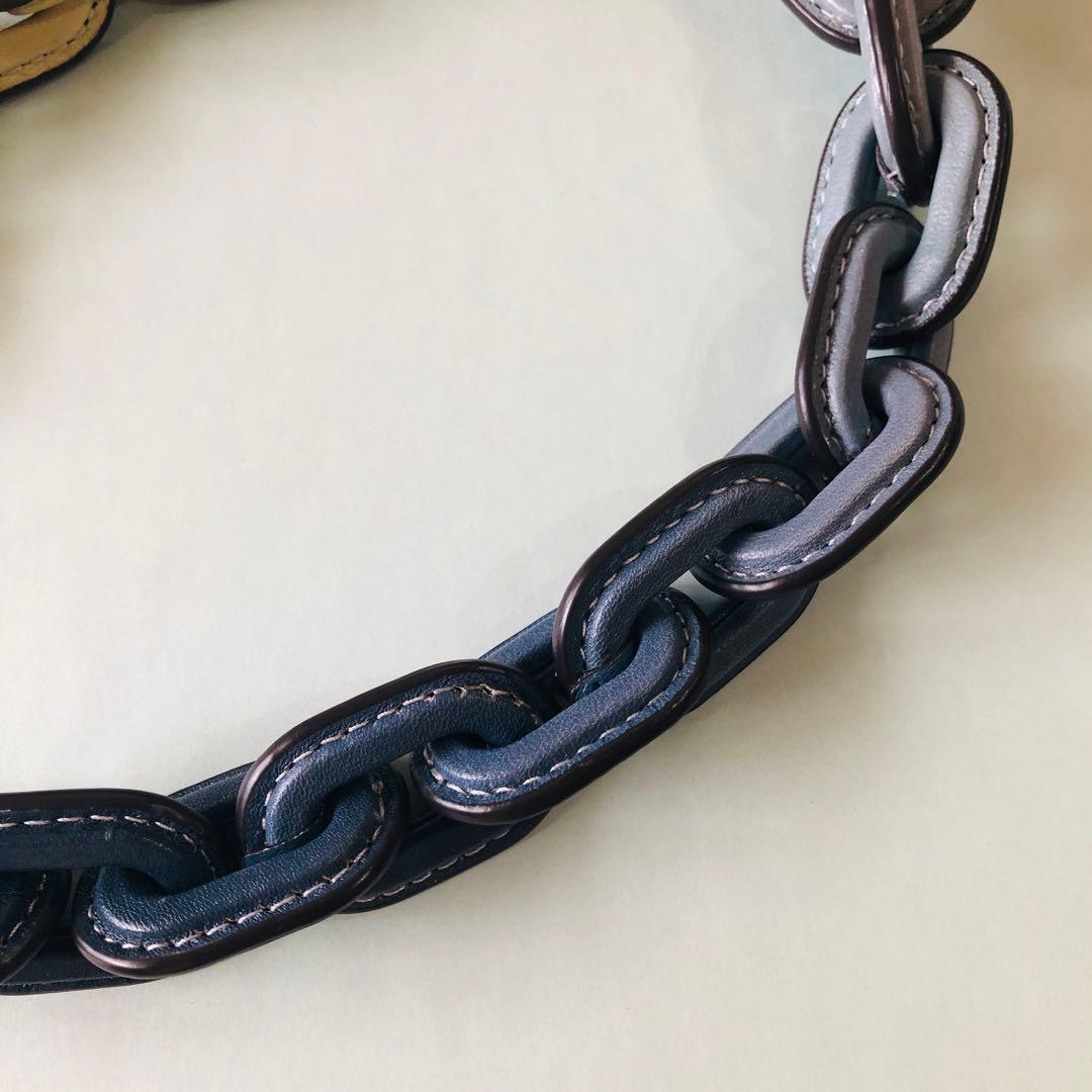 匿名配送／美品／COACH／レザー カバード ショート チェーン ストラップ／