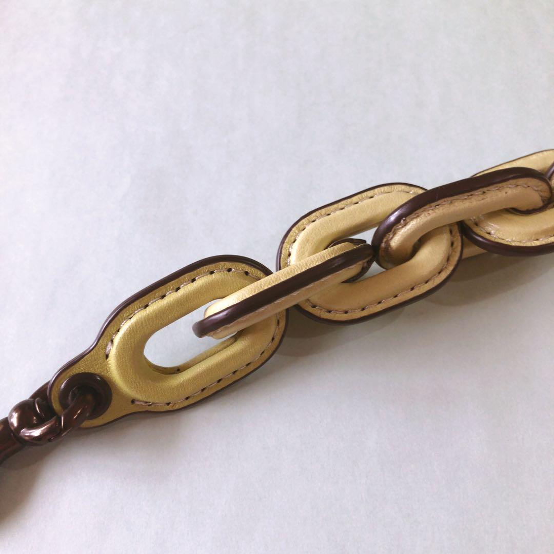 匿名配送／美品／COACH／レザー カバード ショート チェーン ストラップ／