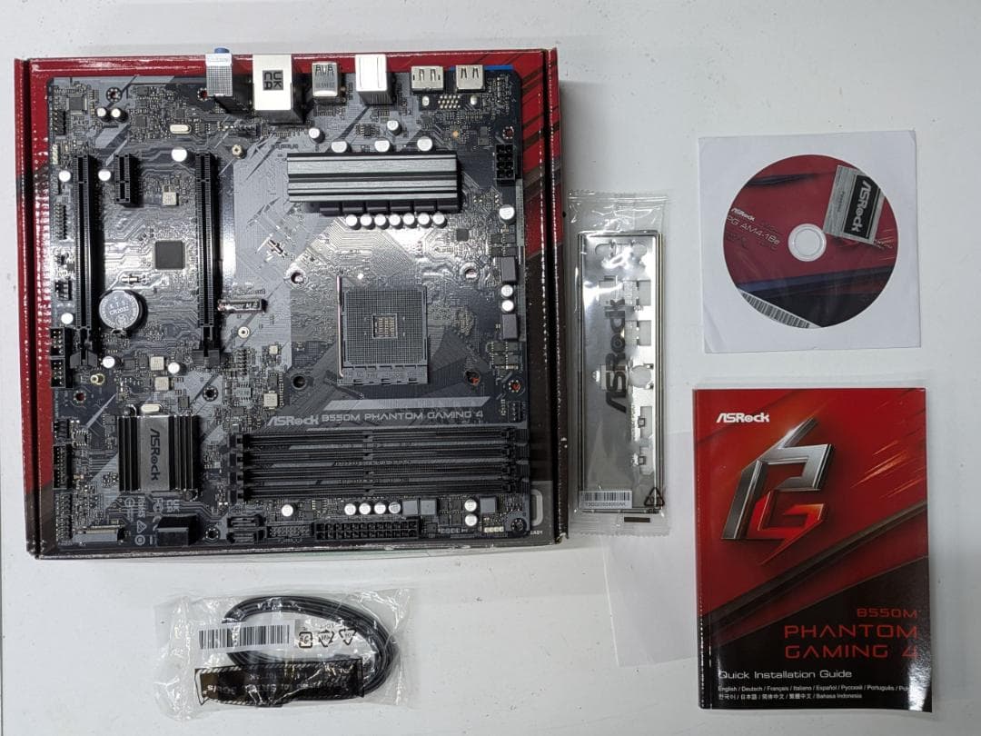 ASRock B550M PHANTOM GAMING 4 本体