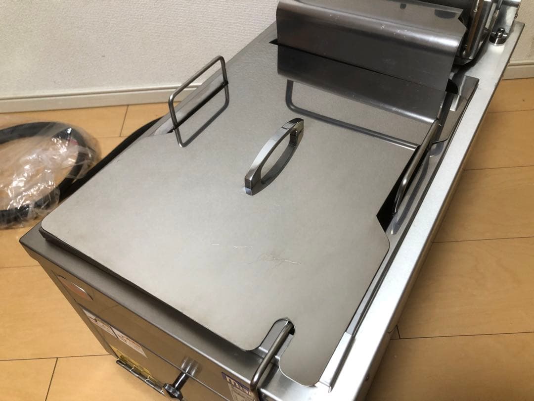 【特価品】未使用品　業務用　電気フライヤー　マルゼン　3相200V
