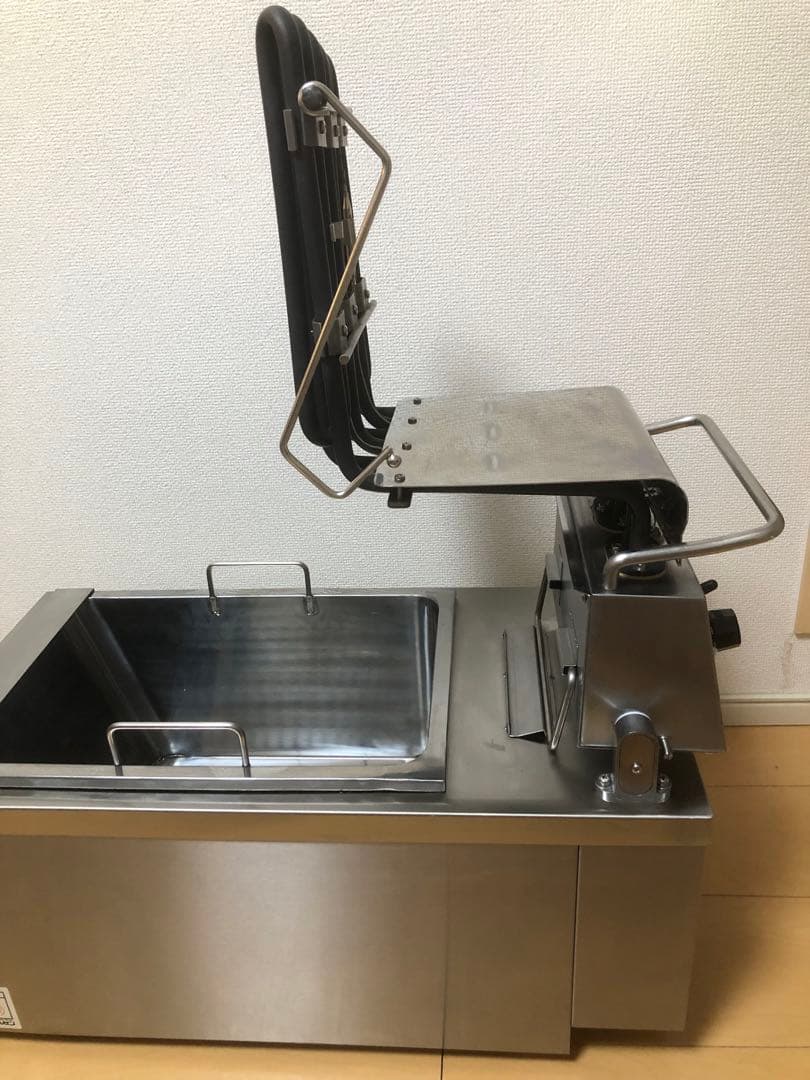 【特価品】未使用品　業務用　電気フライヤー　マルゼン　3相200V