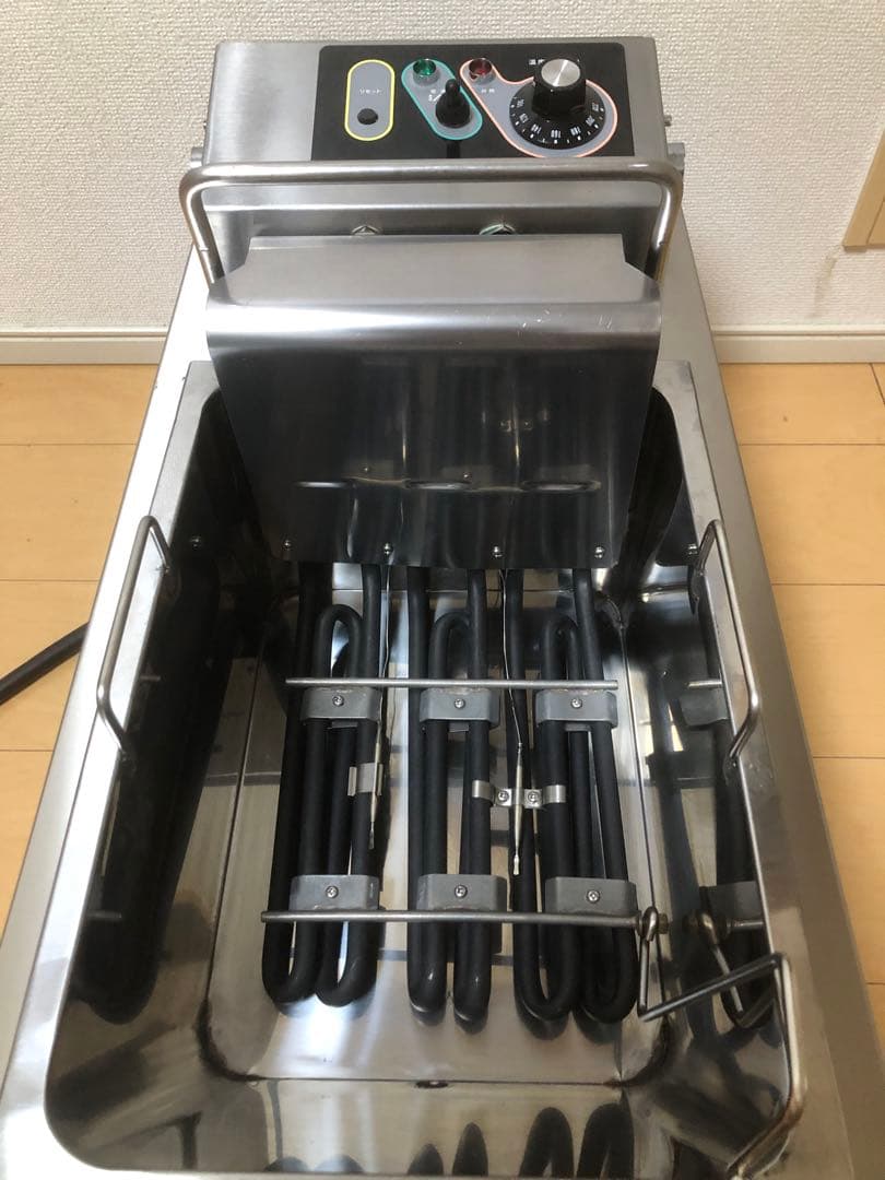 【特価品】未使用品　業務用　電気フライヤー　マルゼン　3相200V