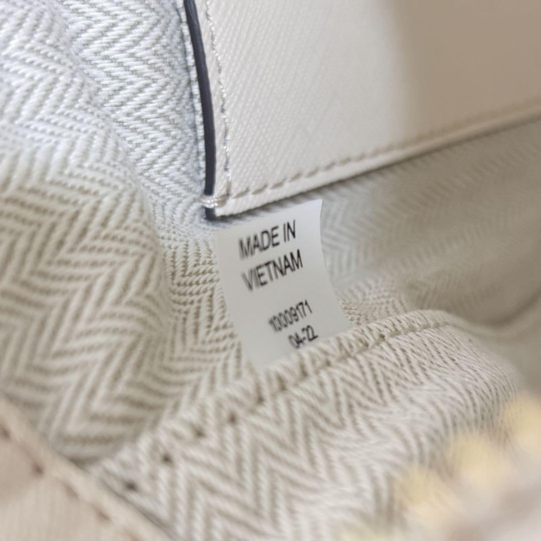 トリーバーチ アクセサリーポーチ エマーソン サフィアーノレザー　白