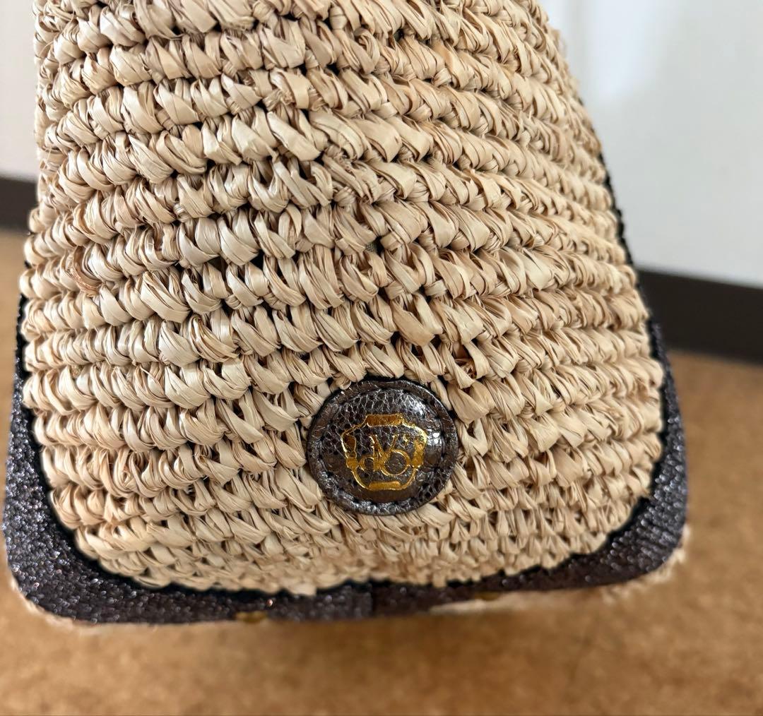 美品⭐︎ヴィオラドーロ　カゴバック　ラフィア　シルバー