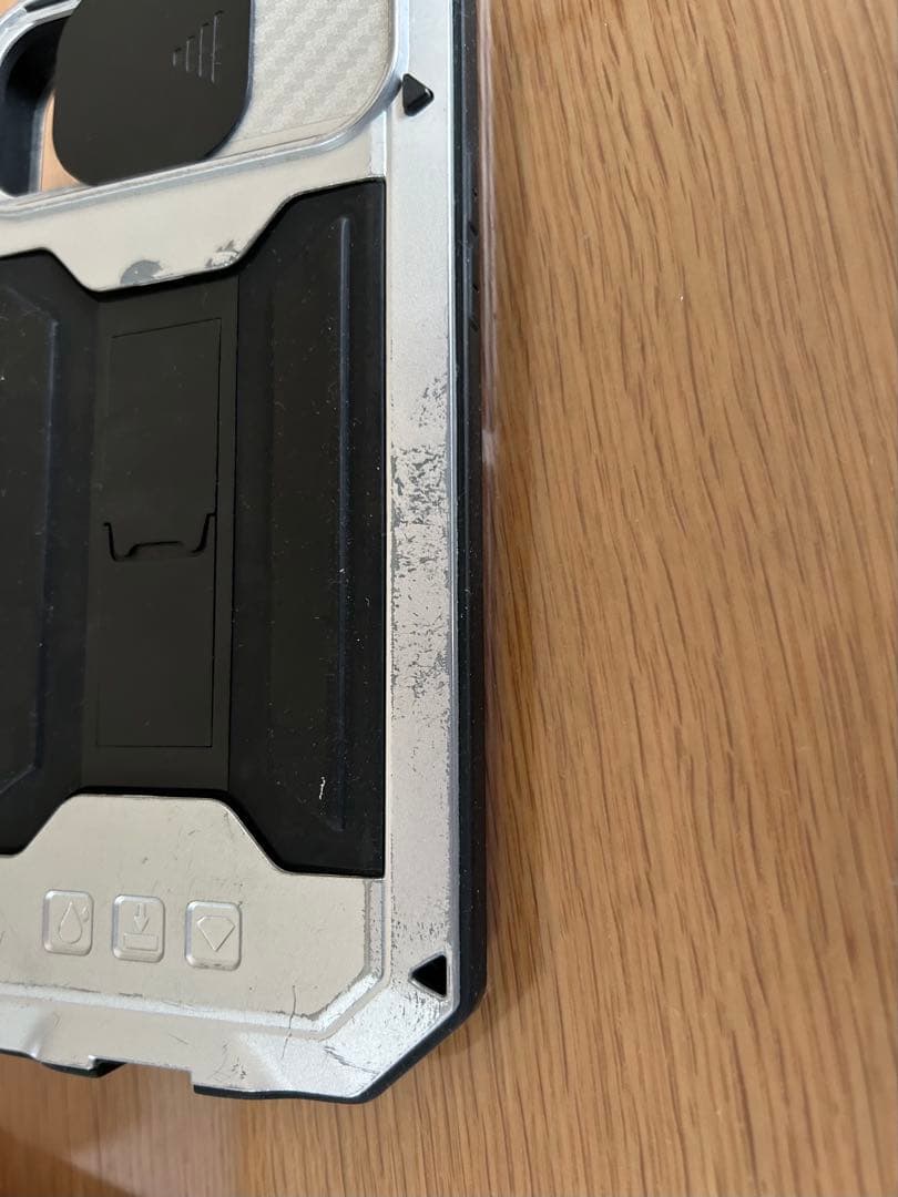 【金属製】iPhone14plus用ケース　アルミ製