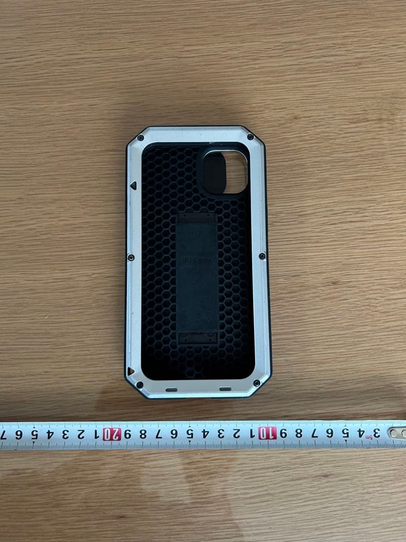 【金属製】iPhone14plus用ケース　アルミ製