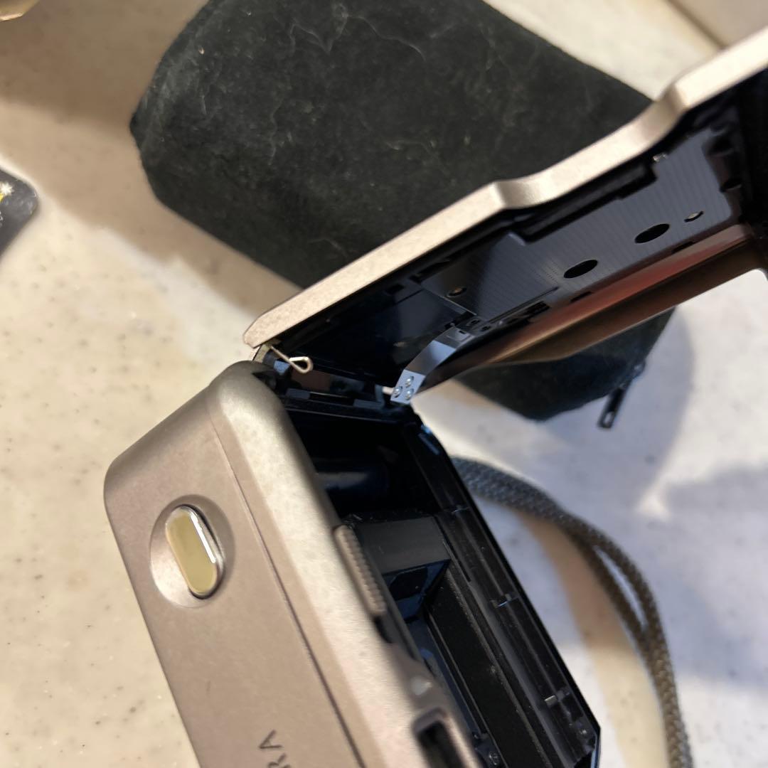 断*中様 FUJIFILM TIARA フィルムカメラ