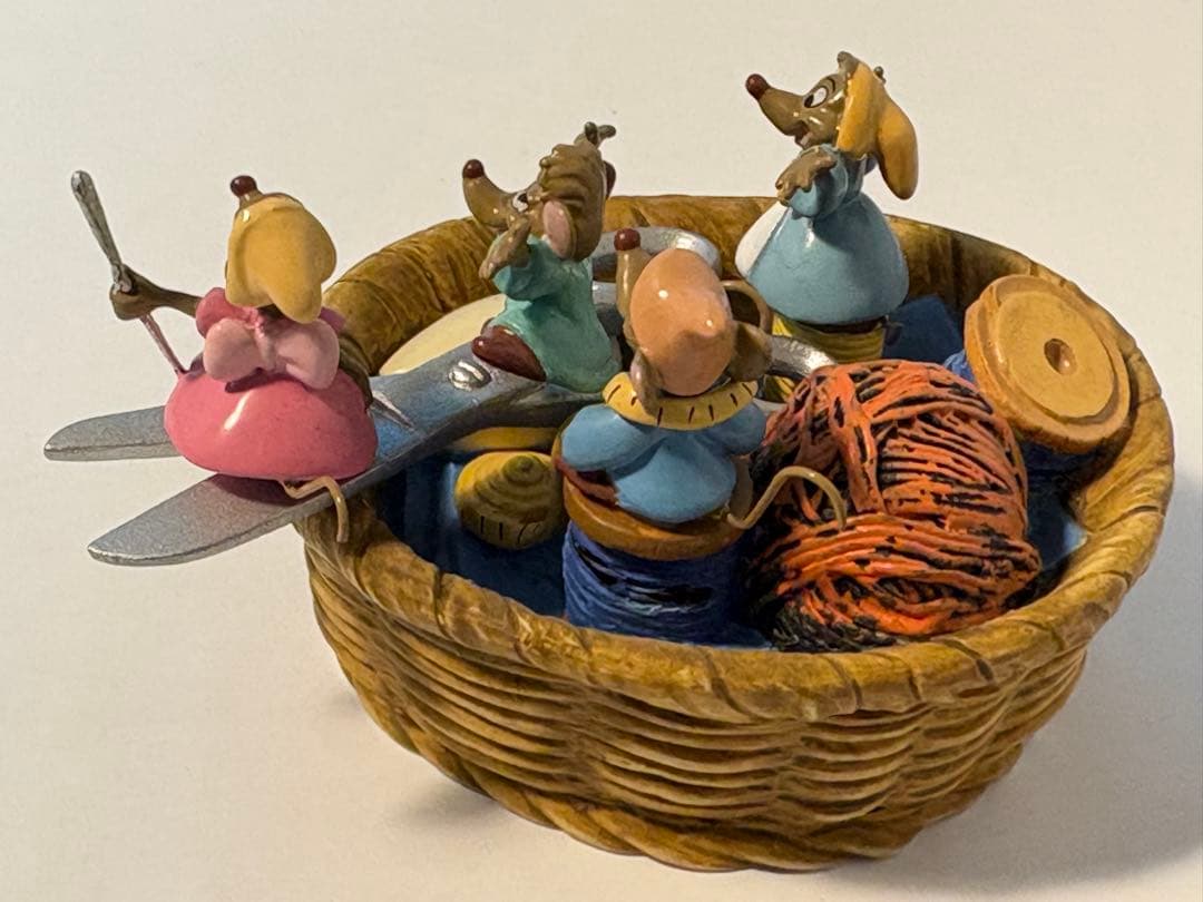 ディズニー　CLASSICS collection