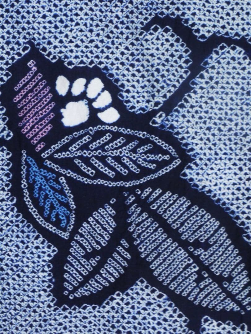 【浴衣】有松鳴海絞り◆美品◆手縫い 木の葉・唐草 青色 身丈150裄65.5