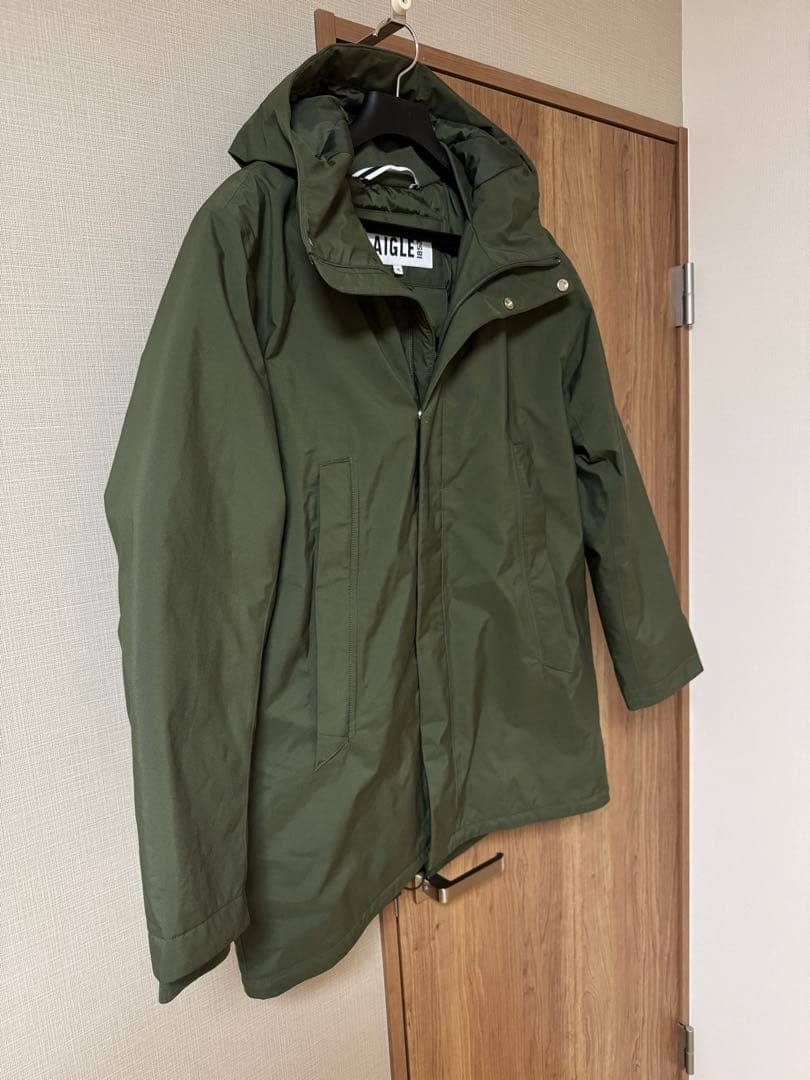 エーグルゴアテックスダウンXLカーキ新品同様！現行モデルをお買い得に！