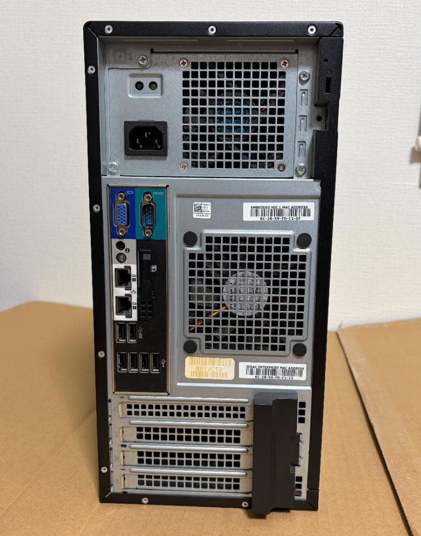 Dell PowerEdge T130 サーバー