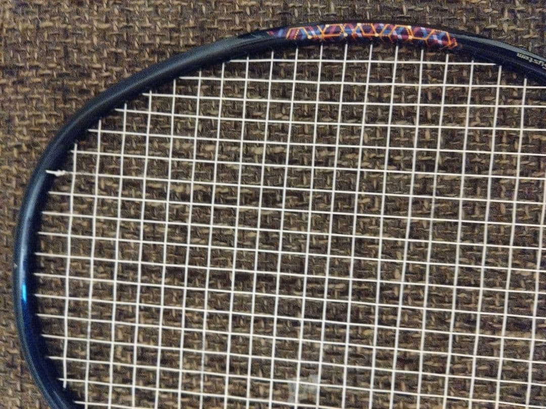 [美品] YONEX ヨネックスバドミントンラケット アストロクス00