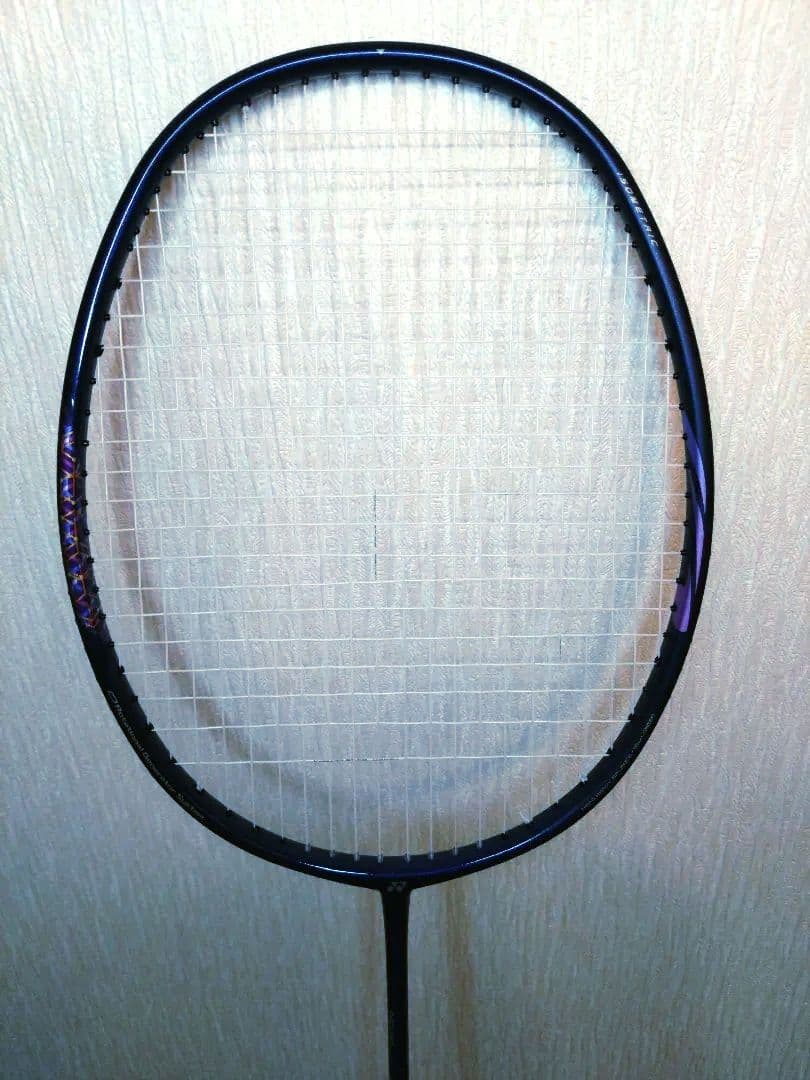 [美品] YONEX ヨネックスバドミントンラケット アストロクス00
