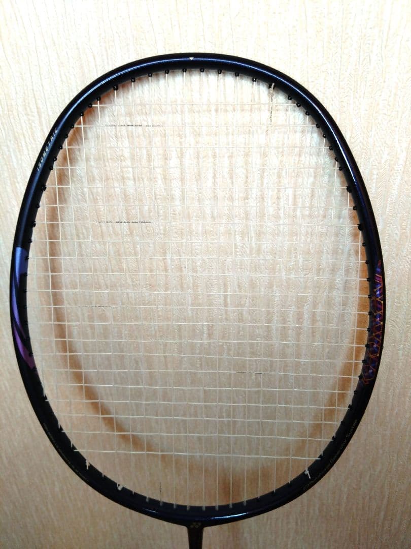 [美品] YONEX ヨネックスバドミントンラケット アストロクス00