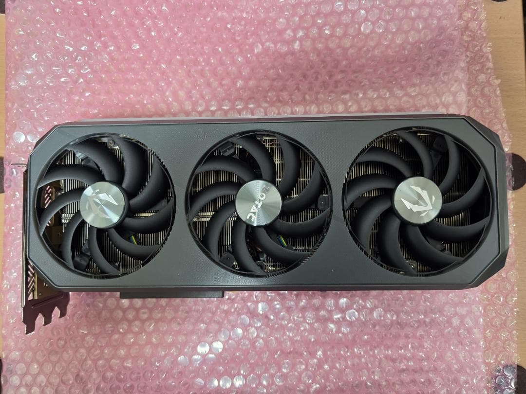 グラフィックボード・グラボ・ビデオカード ZOTAC RTX 5080 AMP Extreme INFINITY