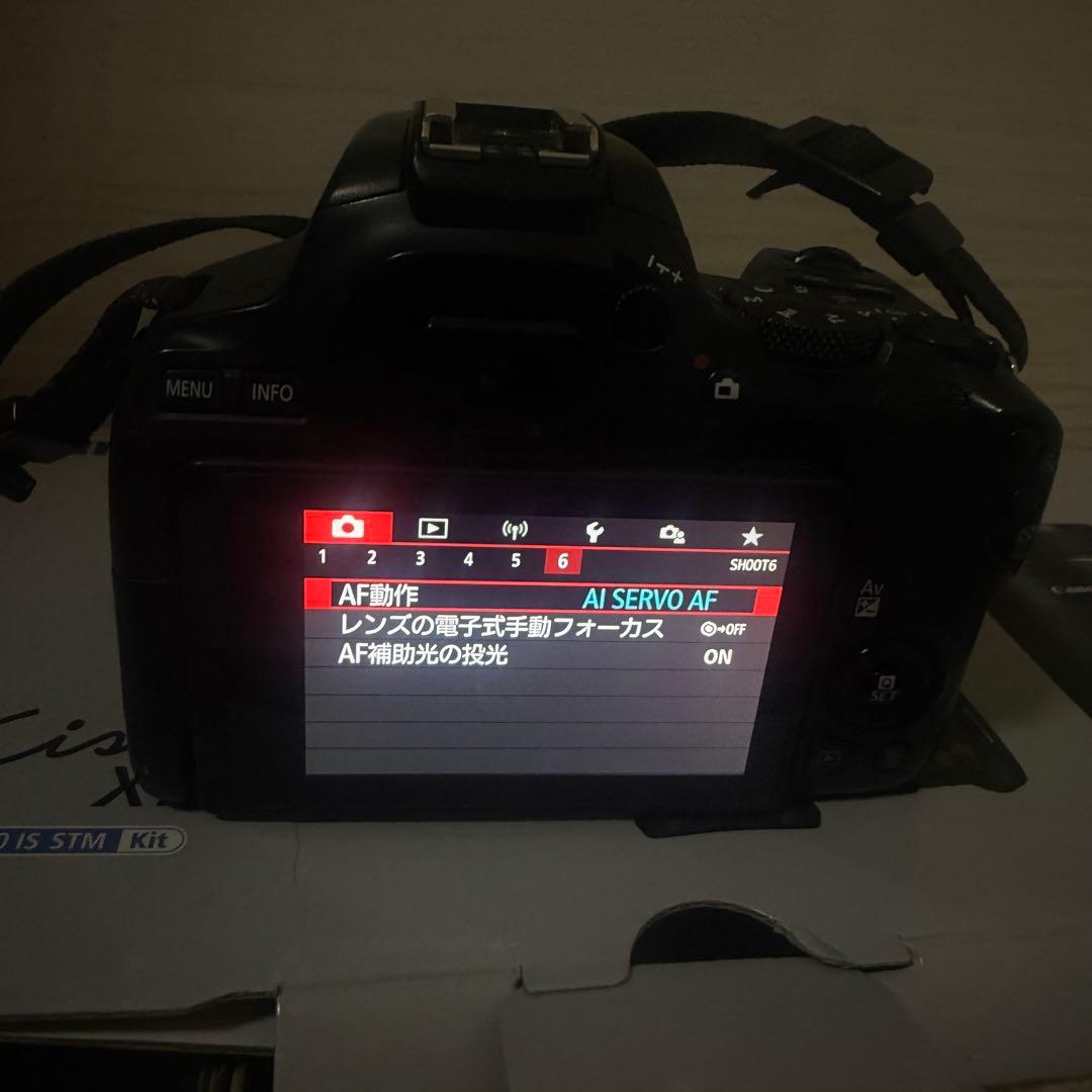 Canon Kiss X10 EOS REBEL SL3 一眼レフ