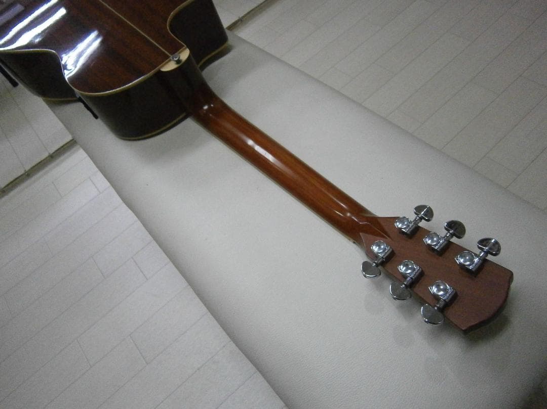 値下げ・Sヤイリ＜YE-50＞エレアコ・トップ単板