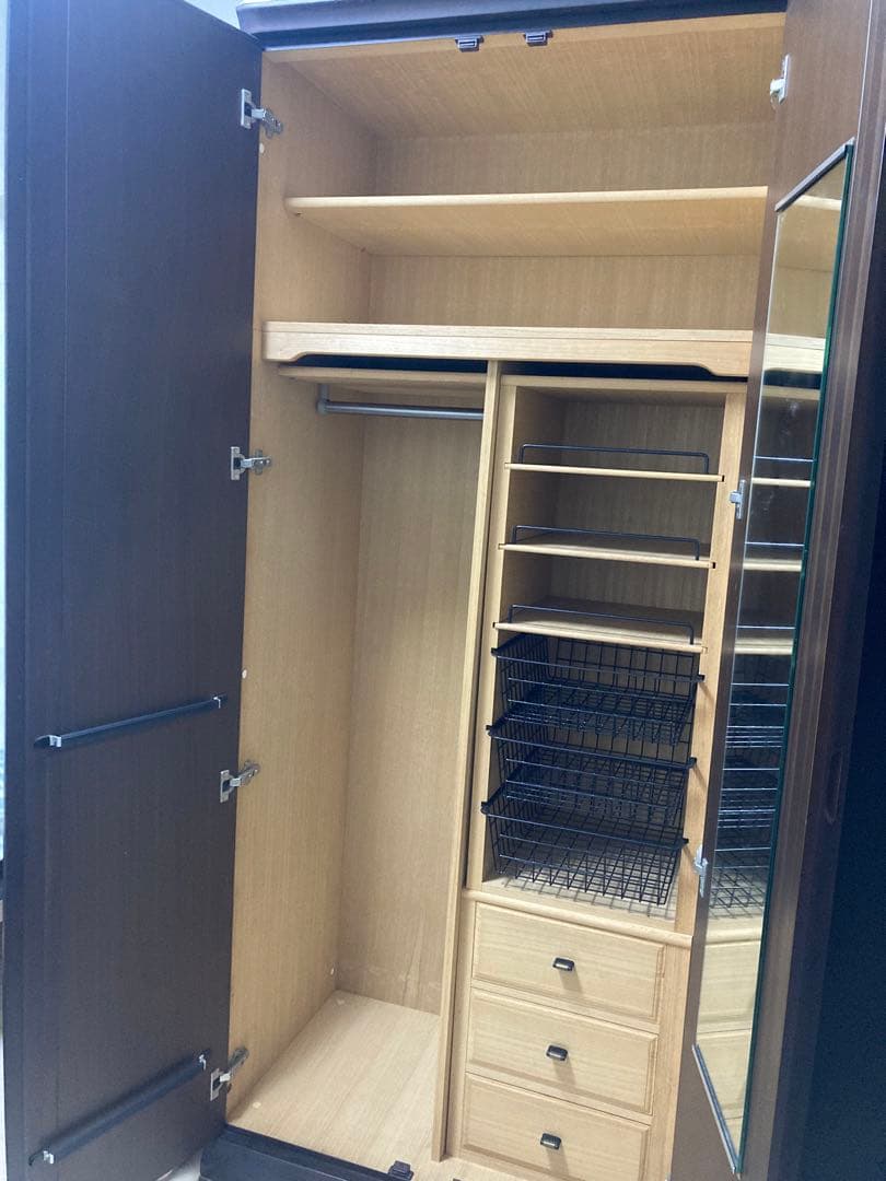 天然木クローゼット　洋ダンス　ミラー付き　収納ダンス　婚礼家具　洋服ダンス